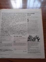 Cumhuriyet Kitap Gazetesi - 28 Eylül 1990- Sayı 32 - Cılız Beden Altında Gladyatör Portre Belinski - Nikolay Gogol - Türkiye İş Bankası Kültür ve Sanat Dergisi -Nazım Hikmet Fotoğrafı - Gömleğimin Yakası Kirli - Kerim Korcan - Hayatı Değiştirmek Şimdi - Latin Amerika'nın Atar Damarları - François Mitterand