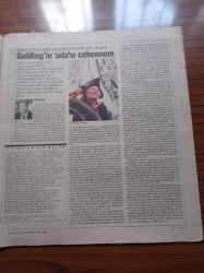 Cumhuriyet Kitap Gazetesi - 28 Eylül 1990- Sayı 32 - Cılız Beden Altında Gladyatör Portre Belinski - Nikolay Gogol - Türkiye İş Bankası Kültür ve Sanat Dergisi -Nazım Hikmet Fotoğrafı - Gömleğimin Yakası Kirli - Kerim Korcan - Hayatı Değiştirmek Şimdi - Latin Amerika'nın Atar Damarları - François Mitterand