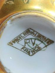 P60----FRANSIZ LIMOGE ALTIN VARAK YAŞLI PORSELEN VAZO--BU DURUMU İLE SATIŞTA