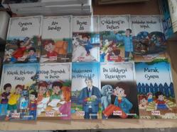 ELEŞTİREL VE YARATICI DÜŞÜNME ÖYKÜLERİ 4  (10 KİTAP, KUTULU)