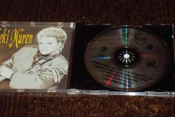 ZEKİ MÜREN - DÜNDEN BUGÜNE 11 (ESKİ BANDROLLÜ) (CD)