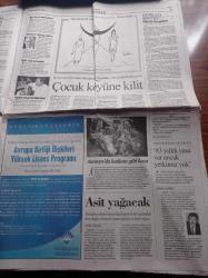 Cumhuriyet Gazetesi - 24 Ağustos 2007 - Fenerbahçe'de Appiah Bilmecesi - Fernando Alonso'dan Yarış Provası - Türbanlı Anayasa - AKP'ye 2 Misilleme - İran Ordusu Kuzey Irak'ta - Uçak Korsanları Hamas Yardım Ederdi - Açıkla Yusuf Halaçoğlu