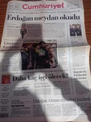 Cumhuriyet Gazetesi - 13 Şubat 2008 - Fenerbahçeli Roberto Carlos Tek Rakibimiz Galatasaray - Hasan Doğan'ın Listesi Hazır - Sıra Dışı Tercihli Müslümanlar Konuştu - Recep Tayyip Erdoğan Meydan Okudu - Sabih Kanadoğlu AKP'ye Kapatılmayı Hak Edersiniz -  Bağcılar'da Belediyeden İçki Baskısı - İsrail Savunma Bakanı Barak Füze Sistemi Satmak İçin Ankara'da