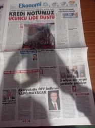 Sözcü Gazetesi - 3 Mayıs 2018 - Hocaların Lideri Fatih Terim - Cüneyt Çakır Sınıfta Kaldı - Donald Trump 1 Buçuk Yılda 3 Bin Yalan Söylemiş - Bin Lira Daha Emeklinin Cebine Girmeden Dolara Çarpıldı - Cumhur İttifakına Karşı Millet İttifakı Kuruldu - Şerife Bacı Anıtı - Rektör Engelli Raporu Alıp ÖTV İndirimli Araba Aldı