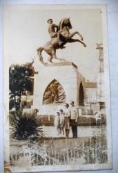 SİYAH BEYAZ FOTOĞRAF 1950'Lİ YILLAR AİLE VE GEZİ TEMALI 8 AD