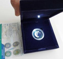 2022 1915 ÇANAKKALE KÖPRÜSÜ AÇILIŞI ANISINA GÜMÜŞ 10 TÜRK LİRASI POLİMER MAVİ HALKALI HATIRA PARA LED IŞIKLI ORİJİNAL KUTUSUNDA ÇİL SERTİFİKALI 0617 ÇOK ÇOK NADİR