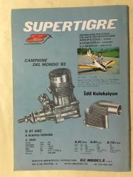 Modellistica : IL Giornale Dell ' Aeromodellista , Radiocomando - Agosto 1984 - Vintage Magazine - İtalyanca Uzaktan Kumandalı Model Uçak Dergisi - TRD Air 40 Automatic - He 162 D Salamander - Hornet - Skyhawk Blue Angels - F84F Thunderstreak - F86 Sabre - F100 Super Sabre - F16 Fighting Falcon - Trofeo Vellano - Sagittario - ASW 19 - YAK 18 PM - Telex - Sonar - Flamingo - Rieti 4 -  Calypso F3A Campione Del Mondo - Taxi II - Twin Launch Engine