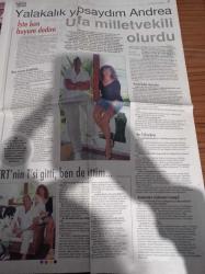 Cumhuriyet Haftasonu Gazetesi - 6 Haziran 2009 - Sayı 158 -  Ev Yapımı Festivalde Üçüncü Kulak - Alternatif Rock'ın Şair Müzisyeni Morissey - Altın Koza 40 Yaşında - Terminatör - Ayakkabı Tasarımcısı Sertaç Delibaş -Bekir Coşkun Andrea Benim Gizli Kahramanım - Rebetiko Bu Hayatı Adam Gibi Yaşamak Demek - Paris Düşerken - Taşeron