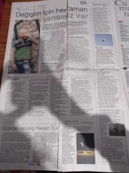 Cumhuriyet Haftasonu Gazetesi - 6 Haziran 2009 - Sayı 158 -  Ev Yapımı Festivalde Üçüncü Kulak - Alternatif Rock'ın Şair Müzisyeni Morissey - Altın Koza 40 Yaşında - Terminatör - Ayakkabı Tasarımcısı Sertaç Delibaş -Bekir Coşkun Andrea Benim Gizli Kahramanım - Rebetiko Bu Hayatı Adam Gibi Yaşamak Demek - Paris Düşerken - Taşeron