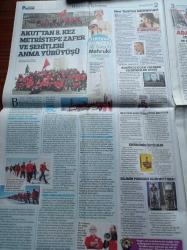 Sözcü Pazar Gazetesi - 10 Ocak 2016 - Star Sara Türkiye'de 14.6 Milyon Lira Hasılat Elde Etti - Beyonce 118 Milyon kişiyi Eğlendirecek - Cem Yılmaz - Emrah Oğlu Elyesa'ya Belçika'da Villa Aldı - Kurtlar Vadisi'nin Ajan Zeynep'i Defne Samyeli Bond - Türkan Şoray