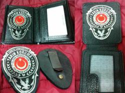 YAKIN KORUMA ROZETLİ CÜZDANI 2-ADET + KEMER ROZETİ 1AD SATINAL-SADECE YAKIN KORUMA KIMLIK KARTLI-YAKIN KORUMA GOREVLISI SATIN ALABILIR-SIVILE SATILMAZ.!!