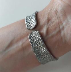 JAPONYA-ÇİN AVON SR626SW MARKA ORİJİNAL HARİKA ANTİK PİLLİ BİLEĞE AYARLANABİLİR KORDON BAYAN KOL SAATİ AKTİF BAKIMLI rrr1a1