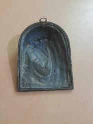 ALİMİNYUM DÖKÜM MERYEM ANA DUVAR SÜSÜ 10 CM HAFİF ÇATLAK VAR