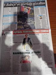 Cumhuriyet Gazetesi - 29 Ocak 2014 - Fenerbahçe Tribünleri Her Yer Taksim Her Yer Direniş - Yolsuzluğun Cezası Taraftara - Milyarlık Arazileri Toplayan TÜRGEV'le İlgili Büyük İddia - 99 Milyon Dolar Rüşvet Parası Mı - Merkez Bankası Pes Etti - Arhavi De HES'e Karşı - Solun Efsane Sesi Pete Seeger'den Veda