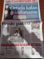 Cumhuriyet Gazetesi - 31 Ocak 2014 - Yolsuzluk Tepkisi Saha Kapattı - Futbolda Döviz Lobisi - İstanbullu Dansöz Ayşe Nana Roma'da Yaşamını Yitirdi - Yolsuzluk Ve Rüşvet Davasından Ortada Kalan İddianame - Savcı Celal Kara - 17 Aralık Davası - KCK Tutuklusu Dalga Geçti Yargı Alay Konusu Oldu- Türk Tabipleri Birliği Hilmioğlu Hemen Bırakılmalı - Barış Atay'ın Oyununa Sansür - Nejat İşler Artık Konuşabiliyor