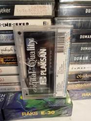 Ferdi Tayfur -- Sendemi Leyla  -- Kaset - Uzelli