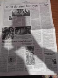 Cumhuriyet Gazetesi - 27 Mart 2009 - 2010 Dünya Kupası Elemelerinde Rakibimiz İspanya - Gol Umudumuz Tuncay Şanlı - Büyük Birlik Partisi Lideri Muhsin Yazıcıoğlu'nun  Önceki Gün Düşen Helikopterinin Enkazına Ulaşılamadı -  Recep Tayyip Erdoğan Muhsin Yazıcıoğlu İçin Göksunda - 12 Eylül Kararına Validen İptal İstemi - Ergenekon'da Yok Yok - Yüzbaşı Olgun Ural'ın Sır İntiharı