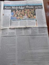 Cumhuriyet Gazetesi - 25 Mart 2012 - Sarı Melekler Finale Uçtu - Fenerbahçe Kadın Taraftar Önünde Alex'le Güldü - AKP'nin Acelesi Var - Özel Yetkili Mahkemeye Karşı Kampanya - Yılın Yapımı Ben Bertolt Brecht - Doğu Perinçek Ve Yurtseverler İçin Özgürlük Yürüyüşü - Sosyalist Enternasyonal