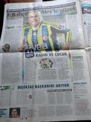 Cumhuriyet Gazetesi - 25 Mart 2012 - Sarı Melekler Finale Uçtu - Fenerbahçe Kadın Taraftar Önünde Alex'le Güldü - AKP'nin Acelesi Var - Özel Yetkili Mahkemeye Karşı Kampanya - Yılın Yapımı Ben Bertolt Brecht - Doğu Perinçek Ve Yurtseverler İçin Özgürlük Yürüyüşü - Sosyalist Enternasyonal