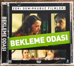 Efemera - Bekleme Odası (2003) Orjinal VCD Zeki Demirkubuz Filmi ' Nurhayat Kavrak - Ufuk Bayraktar - Serdar Orçin ' - kitantik - kitaLog