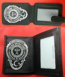 Antika - TELSİZ OPERATÖRÜ-AMATÖR TELSİZCİ-ROZETLI CÜZDANI ve KEMER ROZETİ SATINAL-SIVILE SATILMAZ-SADECE ÇAĞRI KODU BULUNAN-AMATÖR TELSİZCI-TELSİZ OPT.SATIN ALABILIR - kitantik - kitaLog