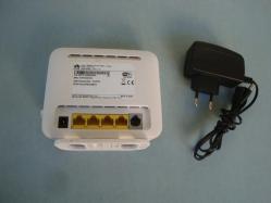 VODAFONE - HUAWEI HG531s ADSL2+ ROUTER 4 PORT 300 Mbps KABLOSUZ MODEM + ADAPTÖR - 2. EL - ÇOK TEMİZ