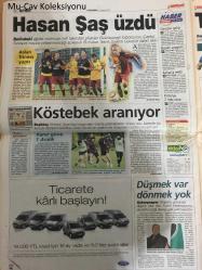 Milliyet Gazetesi, 16 Kasım 2005, Erdoğan'dan Kopenhag'da Türban Açıklamaları, Olaylar Yüksekova'ya Sıçradı: 3 Ölü, Arpalı Öldü İddianame Hazır, Tüp Bebekte SSK Müjdesi, Kuhn Kendinden Emin, Sahayı Islatalım, Fatih Terim, Souness Yine Devrede, Türk Dostu Appiah!, Hasan Şaş Üzdü, Halilhodziç Umutlu, Alex'te Sorun Yok, Terim'in Seçimi, Yalçınkaya Balyoz Gibi, Halterde Ağır Fatura Çıktı