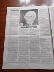 Cumhuriyet Kitap Gazetesi - 16 Mayıs 2002 - Sayı 639 - Yalan'la Ortalığı Kasıp Kavuran Bir Yazar Tahsin Yücel Fotoğrafı - Timuçin Özyürekli Orhan Kemal'i Hatırlatıyor Bizlere - Gülten Kazgan'ın Tanzimat'tan 21. Yüzyıla Türkiye Ekonomisi - Tarık Dursun - Faik Baysal Erdal Öz'ün Cam Kırıklarını Değerlendirdi