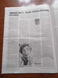 Cumhuriyet Kitap Gazetesi - 16 Mayıs 2002 - Sayı 639 - Yalan'la Ortalığı Kasıp Kavuran Bir Yazar Tahsin Yücel Fotoğrafı - Timuçin Özyürekli Orhan Kemal'i Hatırlatıyor Bizlere - Gülten Kazgan'ın Tanzimat'tan 21. Yüzyıla Türkiye Ekonomisi - Tarık Dursun - Faik Baysal Erdal Öz'ün Cam Kırıklarını Değerlendirdi