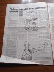 Cumhuriyet Kitap Gazetesi - 18 Ocak 1996 - Sayı 309 - Felsefe Tarihi Üzerine Bir Hit Roman Sofi'nin Dünyası Ve Asıl İşi Felsefe Olan Bir Yazar Jostein Gaarder Fotoğrafı - Berat Günçıkan'dan Gölgenin Kadınları- Ece Türkeli Percy Shelley'nin Yalnızlığın Ruhu'nu Değerlendirdi - Mustafa Günay Ahmet Oktay'ın Popüler Kültür'ünü Değerlendirdi - Güner Demiray Osman Şahin'in Bucaklar'ını Değerlendirdi