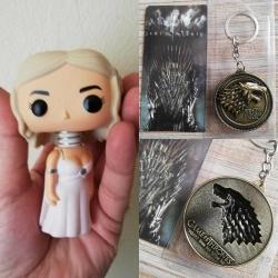 Game of thrones khaleesi figür biblo oyuncak ve metal kabartmalı madalyon anahtarlık koleksiyon dekor hediye nostalji tasarım vintage