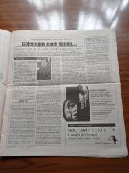 Cumhuriyet Kitap  Gazetesi - 27 Nisan 1995 - Sayı 271 -  Charles Taylor'dan Modernliğin Sıkıntıları Narkissos'un Büyüklüğü - Keloğlan Masallarına Çağdaş Yorum - Cevdet Kudret'in Oyun Yazarlığı - Ali Cengizkan Fotoğrafı - Ceyhun Atuf Kansu Şiir Ödülünü Alan Ali Cengizkan- Sistem Karşıtı Hareketler- Borges - Kum Kitabı - Hopkins-Şiir Var Oluşumuzun Bir Parçası - Attila İlhan - Cevdet Kudret