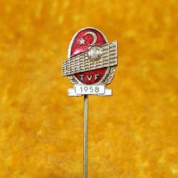 RETRO 1958 TÜRKİYE VOLEYBOL FEDERASYONU TÜRK BAYRAKLI MİNELİ ROZET