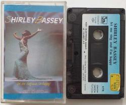 SHIRLEY BASSEY LET ME SING AND I'M HAPPY Kaset .Y2