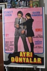 Efemera - Ayrı Dünyalar (1974) film afişi - Cüneyt Arkın - Gülşen Bubikoğlu - kitantik - kitaLog