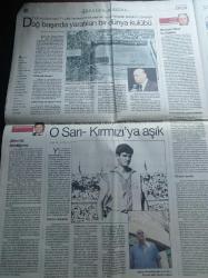 Cumhuriyet Spor Gazetesi - 8 Eylül 2004 - Sayı 43 -  Namibya'nın İyi Niyet Elçisi Fredericks - Mehmet Okur - TED Kulübü'nün 71 Yıllık Tarihe İmza Atanlar Ve Bir İdealist Behbut Cevanşir - A Milli Takım Posteri - Bizim Jay Jay Okocha Bolton'dan Mutlu - Beşiktaş İçin Kaçan Fırsat İbrahimoviç - Fenerbahçe Başkanı Aziz Yıldırım Despot