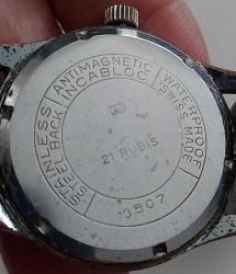 İSVİÇRE ATOMİK MARKA ANTİK KURMALI BAKIMLI MUHTEŞEM ORİJİNAL SİYAH KADRAN KOL SAATİ VV3TTT2