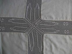 ARA DANTELLİ - MASA ÖRTÜSÜ - 100X100 CM