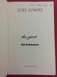 The Giver - Lois Lowry - Delacorte Press - (Verici) İngilizce Kitap