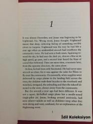 The Giver - Lois Lowry - Delacorte Press - (Verici) İngilizce Kitap