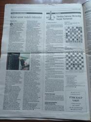 Cumhuriyet Dergi Gazetesi - 11 Mart 2001 - Sayı 781 - Türkiye Santranç Birinciliği Seçme Turnuvası -- Hanım Tosun Kocası Fehmi Tosun'un Peşinde Galatasaray'da - Murat Belge -Hanım Tosun Ve Tilbe Saran Fotoğrafı - Parmak İzi - Kadının Tarihi - Ressam Mehmet Güler - Drakula - Gerard Butlar