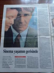 Cumhuriyet Dergi Gazetesi - 12 Aralık 1999- Sayı 716 - Türkan Şoray - Kurtuluş Rum İlkokulu Müdürü Adamandiya İstekli - Aşıkların Yaşı Ne Olmalı - Bertolt Brecht - Beşik Saklanacak - Harrison Ford - Michael Douglas - Audrey Hepburn- Orhan Pamuk- Edebiyat Mı Kaç Doz - On Vaftiz Bir Düğün - Tatavla