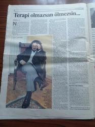 Cumhuriyet Dergi Gazetesi - 17 Mart 2002 - Sayı 834 - Özcan Deniz - Nurgül Yeşilçay - Lunapark'tan Çizgiler -Yatak Odasındaki Sissy - İki Ressam Ender Dandul ve Mustafa Delioğlu  Yüzleşmeler - Selda Alkor Fotoğrafı- Cem Mumcu - Terapi Şeysi - Arundhati Roy - Aupair'den Mektup Var - BBC- Büyük Adam Küçük Aşk