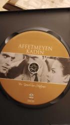 AFFETMΕΥΕΝ  KADIN  EDİZ HUN HÜLYA KOÇYİĞİT  Fikret Hakan. Nebahat Çehre. Senih Orkan • Hulusi Kentmen Hayri Esen Yılmaz Gruda. Nubar Terziyan  DVD