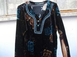 ESKİ GİYSİ- OMUZ  46 CM - GÖĞÜS 64 CM - KOL UZUNLUĞU  56 CM - BOYU 132 CM