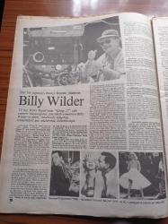 Cumhuriyet Dergi Gazetesi - 8 Şubat 1987 - Sayı 51 - Dört Mevsim Ürgüp - Yaz Bekarı ve Bazıları Sıcak Sever Filmlerinin Yıldızı Marilyn Monroe - Haftanın Konuğu Bedreddin Dalan Ve Reha Öz - Erdal Atabek - Park Avenue'deki Mucizeler - Perihan Savaş - Müşfik Kenter Savunma'da - Taner Barlas Mim Tiyatrosu - Burt Reynolds - Haftanın Fotoromanı - Turgut Özal