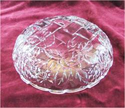 ViNTaGe AVRUPA KRİSTAL SuNuM TABAĞI....