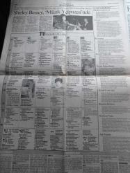 Cumhuriyet 2 Gazetesi - 4 Kasım 1993 - İsveç'te Leonardo Da Vinci Sergileniyor - Sokak Boyu Tütünler - Bilgisayar İcat Oldu Kağıt Yok Oldu - Kokar Koyu Korunmalı Mı Korunmamalı Mı - Tayvanlı Kadınlar Feminizmi Benimsedi - Karada Da Karakutu Kullanılacak- Dil Devriminin İnançlı Bir Öğretmeni Ömer Asım Aksoy