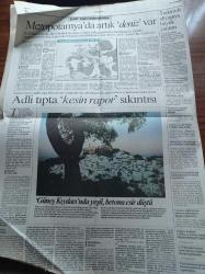Cumhuriyet 2 Gazetesi - 4 Ocak 1994 - Mezopotamya'da Artık Deniz Var - Adli Tıpta Kesin Rapor Sıkıntısı - Taşı Eve Dönüştürür Usta Eller - Yedi Sinemada Gösterimi Sürdüren Mavi Sürgün - Aryalar Ezan Sesine Karışacak - Elia Kazan - 1453'ten Bu Yana Ekonomi - Hülya Uğur'un Havası Apolitik - Atilla Arcan - Rüstem Batum Show - Sinemamızın İlk Büyük Denizcilik Filmi Barbaros Hayrettin Paşa