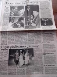 Cumhuriyet 2 Gazetesi - 15 Şubat 1994 - Bernardo Bertolucci Filmlerim Kısmen Kendi Yaşantımın Öyküsü - Cinsel Suçlar On Yılda Dört Kat Arttı - Surlar Artık Korumuyor Korunuyor - Yasalar Henüz Uzaya Ulaşamadı - 6 Ankara Uluslararası Film Festivali - Kazanova'nın Maskeleri İniyor Yüzünden